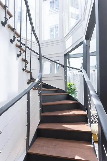 Marais - My Veranda *